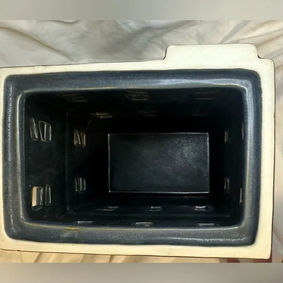 🩶 👻Pottery Barn Ceramic Haunted House - Dark Gray Medium🩶👻 - Picture 8 of 11